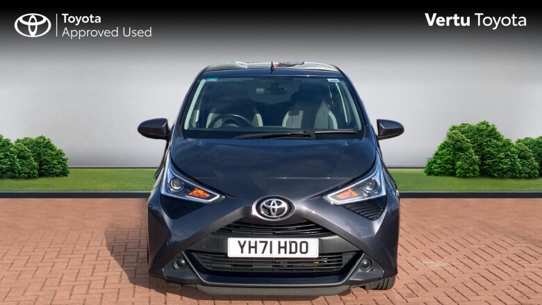 Toyota Aygo X 1.0 VVT-i Edge 5dr Petrol Hatchback